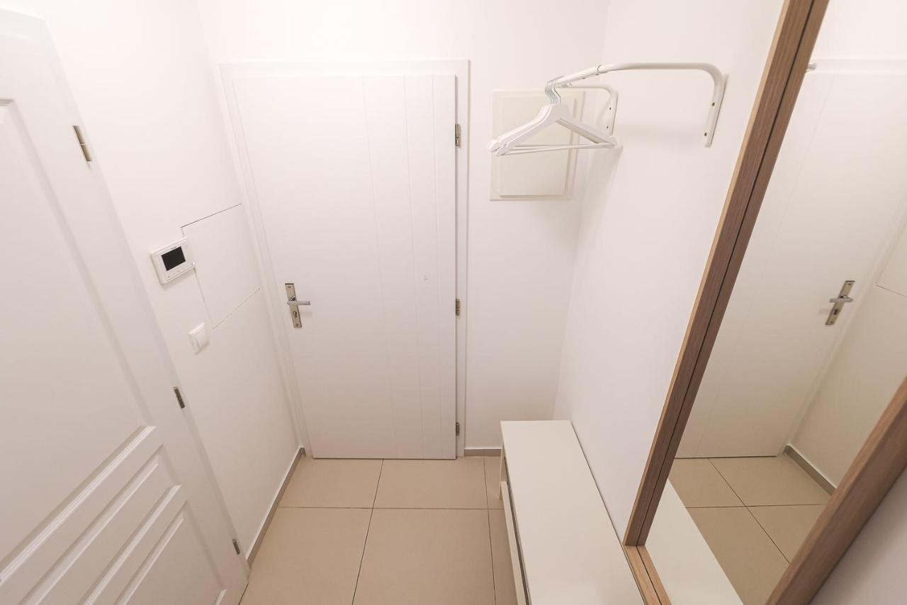 Dear Apartment Praga Esterno foto